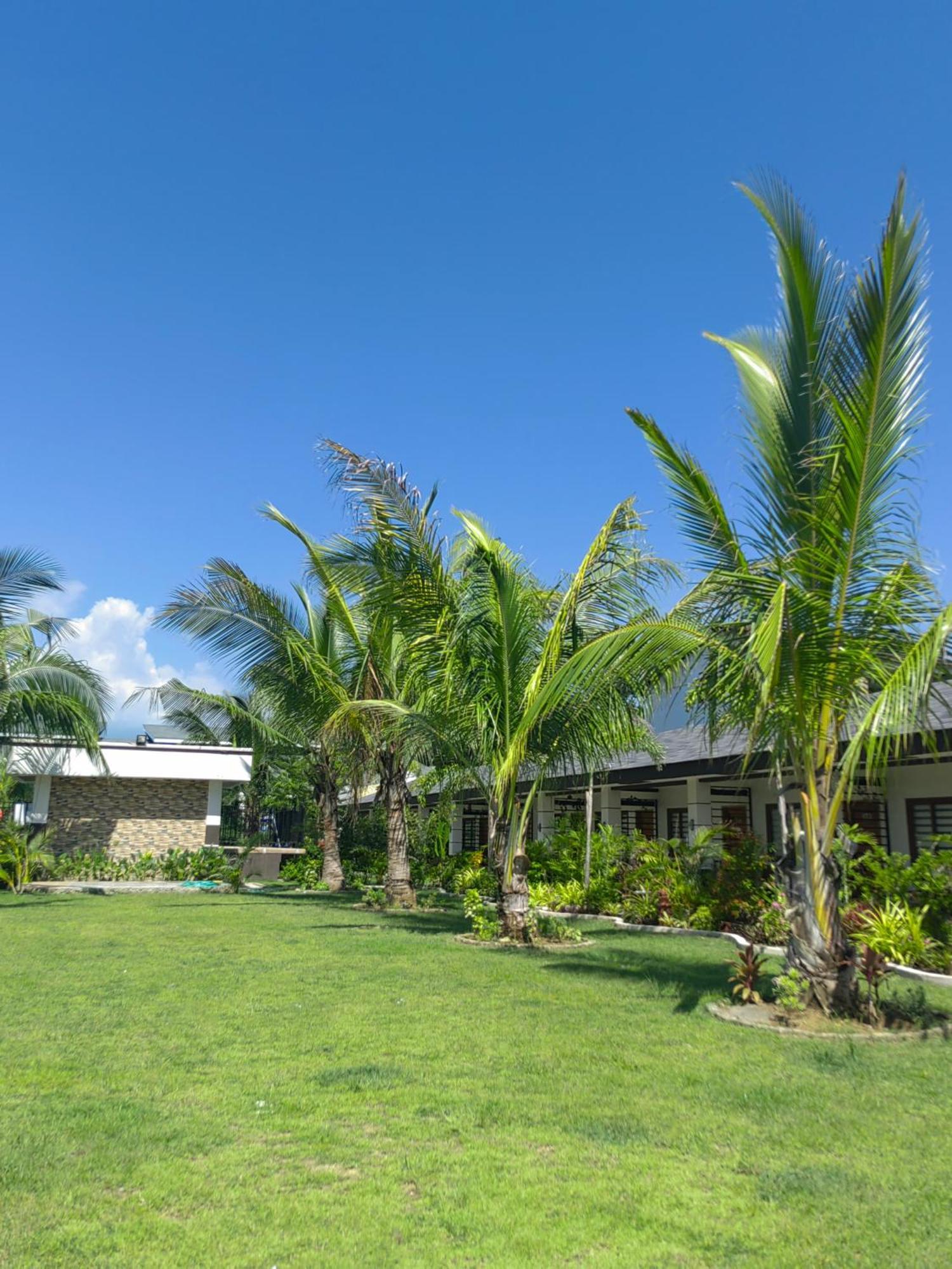 Marand Beach Resort Bauang Esterno foto